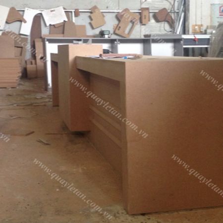 Quầy Lễ Tân Thấp Sơn QLTT S19